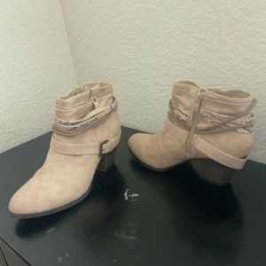 Suede light tan/ cream-colored boots